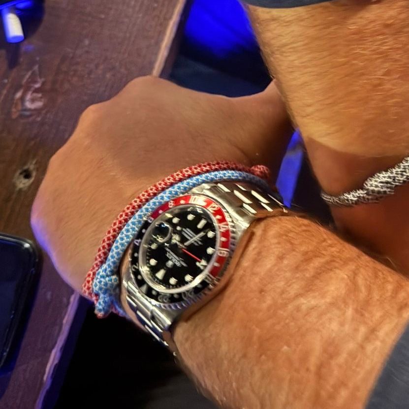 Coral Red 550 Paracord Bracelet
